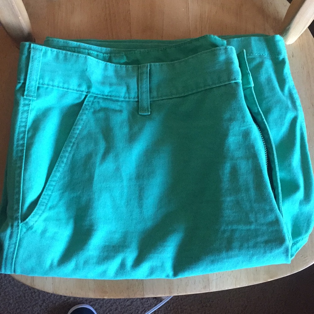 Shorts - Picture 3 of 3